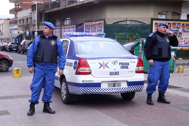 Secuestraron a la esposa de un ex comisario en Quilmes