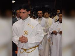 Un sacerdote fue procesado por abusar sexualmente de una chica de 13 años