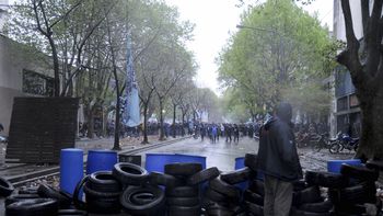 Desde la Uocra blindaron al Pata Medina Desde la Uocra blindaron al Pata Medina