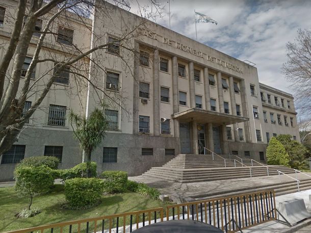 El Gobierno avanza con la privatización de la Casa de la Moneda y deja de emitir