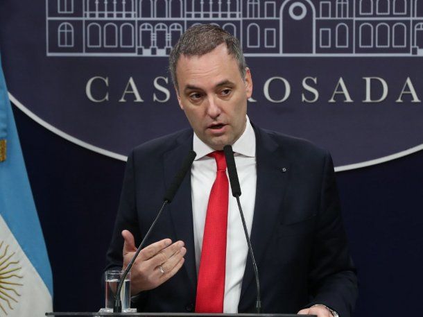 Manuel Adorni ratificó que el Pacto de Mayo se firma el 25 de mayo