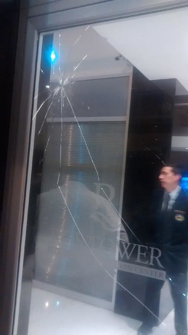 Hubo incidentes en la llegada del plantel de River a Rosario