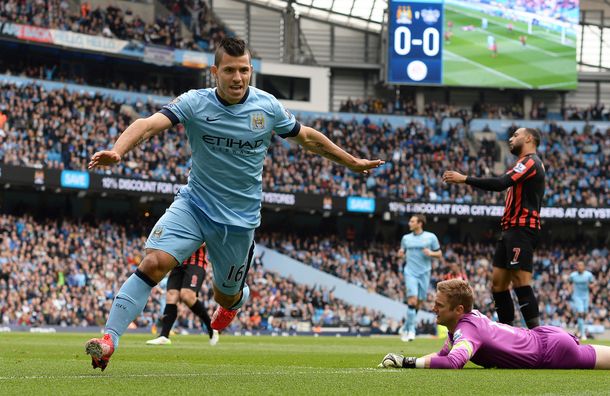 Le dan todos los gustos: el Manchester City le ofreció un cheque en blanco a Agüero