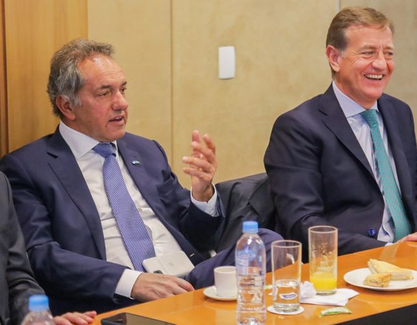 Cumbre de energía: Scioli junto a los gobernadores de Neuquén, Chubut y Mendoza