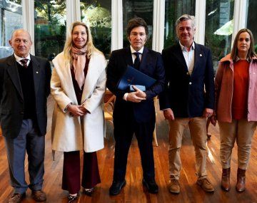 Javier Milei prometió baja de retenciones a la Mesa de Enlace pero no dio plazos