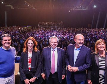 De la imposición al consenso y hacia el federalismo: el eje de Alberto contra la crisis