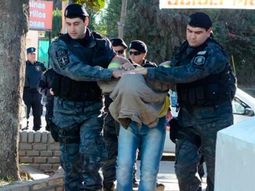 aparecio ahorcado el padrastro de la nena de 2 anos violada y asesinada aparecio ahorcado el padrastro de la nena de 2 anos violada y asesinada