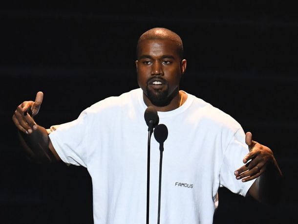 Una nueva marca cortó a Kayne West por sus comentarios antisemitas