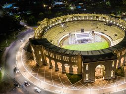 ¿cual es la apuesta de la reinaugurada plaza de toros de colonia? ¿cual es la apuesta de la reinaugurada plaza de toros de colonia?