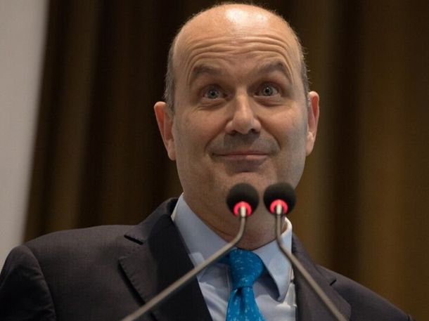 Federico Sturzenegger se sumará al Gabinete en un nuevo Ministerio