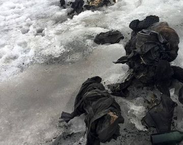 Hallaron una pareja momificada en un glaciar