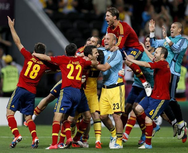 España venció a Portugal y es el primer finalista