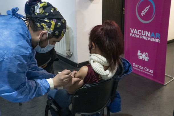 Covid-19 en Argentina: 8.387 casos y otros 146 muertos en la última semana