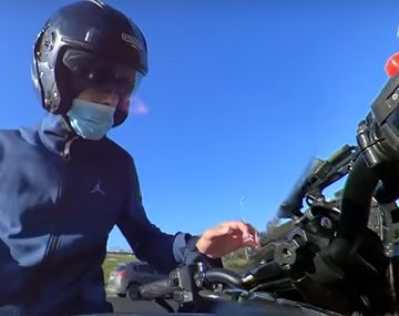 Motociclista grabó el momento en el que le roban su moto en la Panamericana