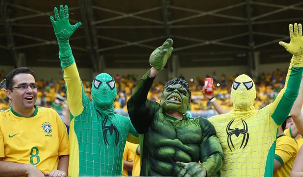 Los brasileños le pusieron todo el color al inicio de los octavos de final