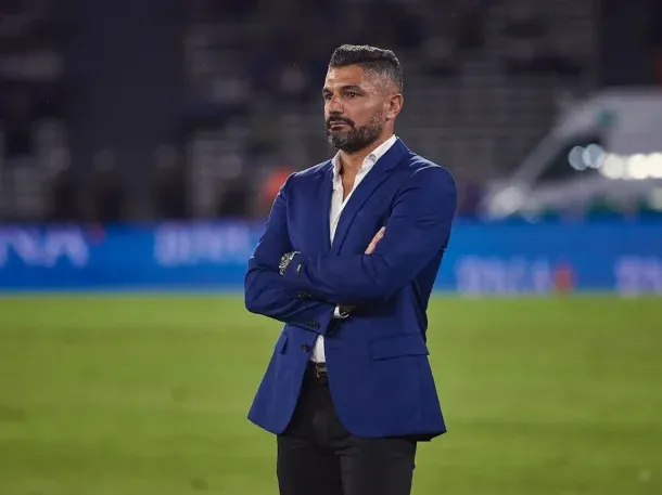 Javier Gandolfi dejó de ser DT de Talleres