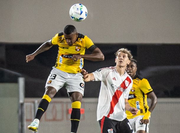 River vs. Barcelona SC por Copa Libertadores 2025.