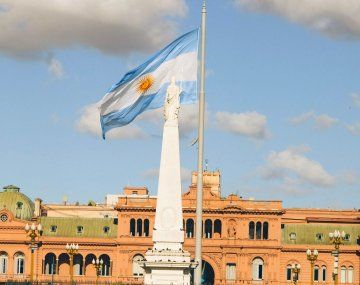 Se suspendió por una semana la agenda presidencial por la muerte del Papa