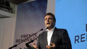 Massa repudió la repesión a los docentes Massa repudió la repesión a los docentes