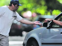 kiss: piden denunciar ante la policia a los trapitos kiss: piden denunciar ante la policia a los trapitos