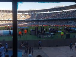 Traicionera, el tema elegido en el Cilindro, en la previa de Racing vs. River: ¿dedicado?