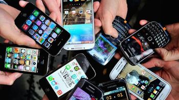 otro golpe al bolsillo: suben los abonos para telefonos celulares otro golpe al bolsillo: suben los abonos para telefonos celulares