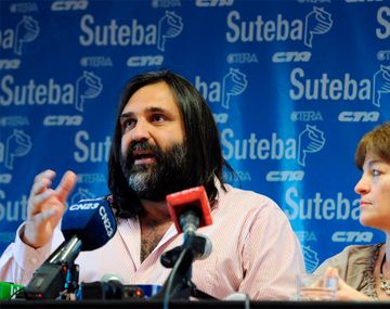 Roberto Baradel, titular de Suteba, uno de los gremios que paran