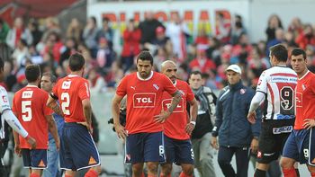 los barrabravas amenazaron a los jugadores de independiente los barrabravas amenazaron a los jugadores de independiente