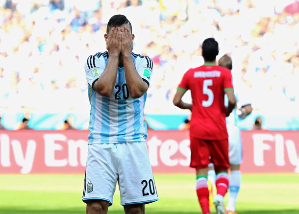 #EncuestaM1: ¿Quién es el responsable del pobre papel de la Selección ante Irán?