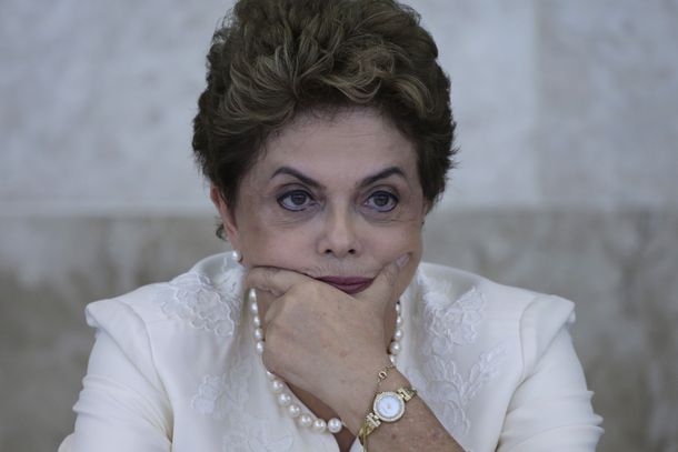 Brasil tuvo en 2015 su peor déficit en 14 años