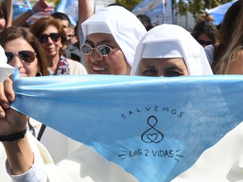 Hubo marchas contra el aborto legal, seguro y gratuito en todo el país
