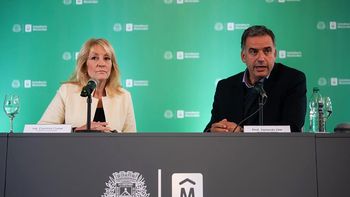 Carolina Cosse y Yamandú Orsi volvieron a criticar al presidente Lacalle Pou. Carolina Cosse y Yamandú Orsi volvieron a criticar al presidente Lacalle Pou.