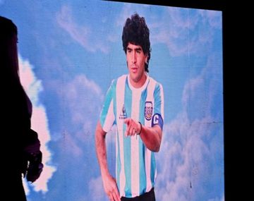 Maradona Fan Fest: la fascinante experiencia de hablar con el avatar de Diego
