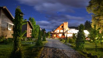 violento ataque antisemita en un conocido hostel de la patagonia violento ataque antisemita en un conocido hostel de la patagonia