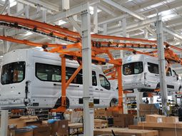 El dólar en Uruguay tiene un atraso cambiario del 15% en términos reales. El dólar en Uruguay tiene un atraso cambiario del 15% en términos reales.