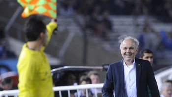 sabella volvio a cerrarle la puerta al regreso de tevez sabella volvio a cerrarle la puerta al regreso de tevez