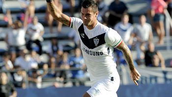 con caraglio como figura, velez le gano a aldosivi con caraglio como figura, velez le gano a aldosivi