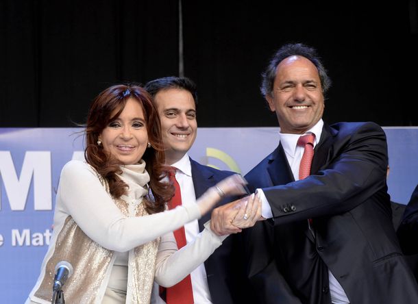 Cristina defendió a Scioli de la campaña sucia contra el FPV que empezó en 2011