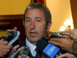 finalmente, julio cobos no vendera medialunas en mendoza finalmente, julio cobos no vendera medialunas en mendoza