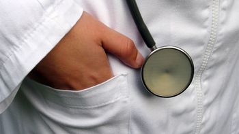 los medicos bonaerenses se declararon en alerta