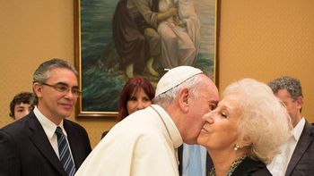 la visita de los carlotto al papa francisco la visita de los carlotto al papa francisco