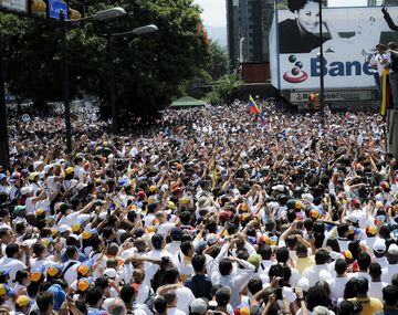 {altText(,#SOSVenezuela, el pedido de estudiantes y opositores en la gala de los Premios Oscar)}