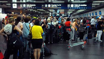 aumento casi un 40% el transito de pasajeros en los aeropuertos