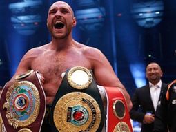 El británico es campeón del Consejo y la Asociación de Boxeo El británico es campeón del Consejo y la Asociación de Boxeo