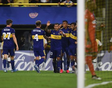 Boca goleó y sumó su primer triunfo en la Libertadores