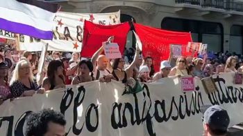 masiva marcha federal del orgullo antifascista y antirracista en el congreso masiva marcha federal del orgullo antifascista y antirracista en el congreso