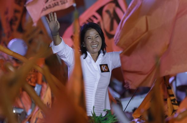 Perú va a las urnas con la hija de Fujimori como candidata favorita