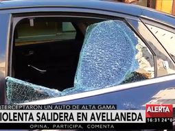 avellaneda: motochorros le robaron $30.000 al conductor de un auto de lujo avellaneda: motochorros le robaron $30.000 al conductor de un auto de lujo