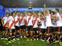 con la copa sudamericana, river alcanzo a estudiantes con la copa sudamericana, river alcanzo a estudiantes