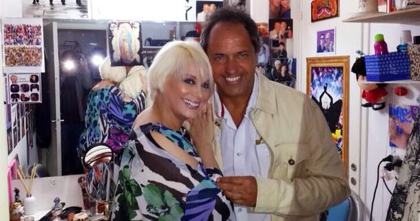 Carmen Barbieri y Scioli se reencontraron en un camarín